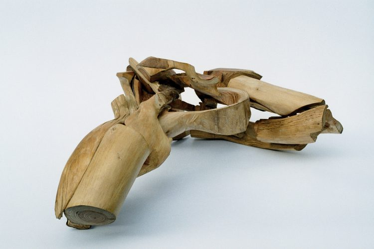 Cicha pozycja,  drewno, wys. 27 cm, 2002